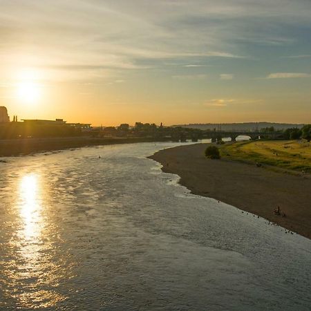 Mirabelle - Wohnen In Der Dresdner Neustadt Дрезден Экстерьер фото