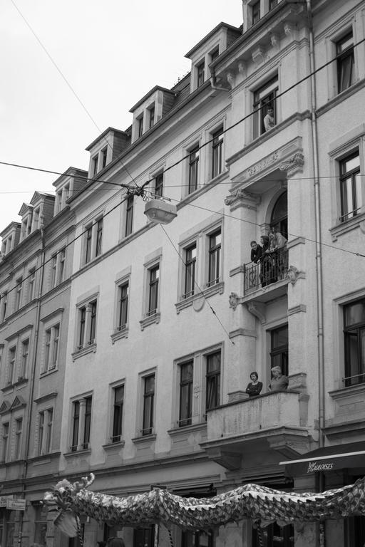Mirabelle - Wohnen In Der Dresdner Neustadt Дрезден Экстерьер фото